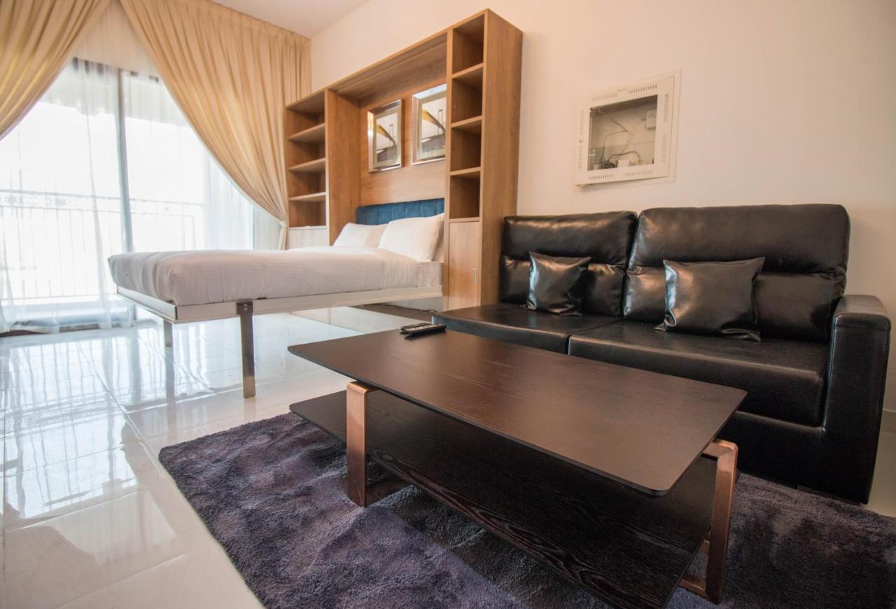 Furnished Studio, Close To All Amenties! - Resortz 11 迪拜 外观 照片