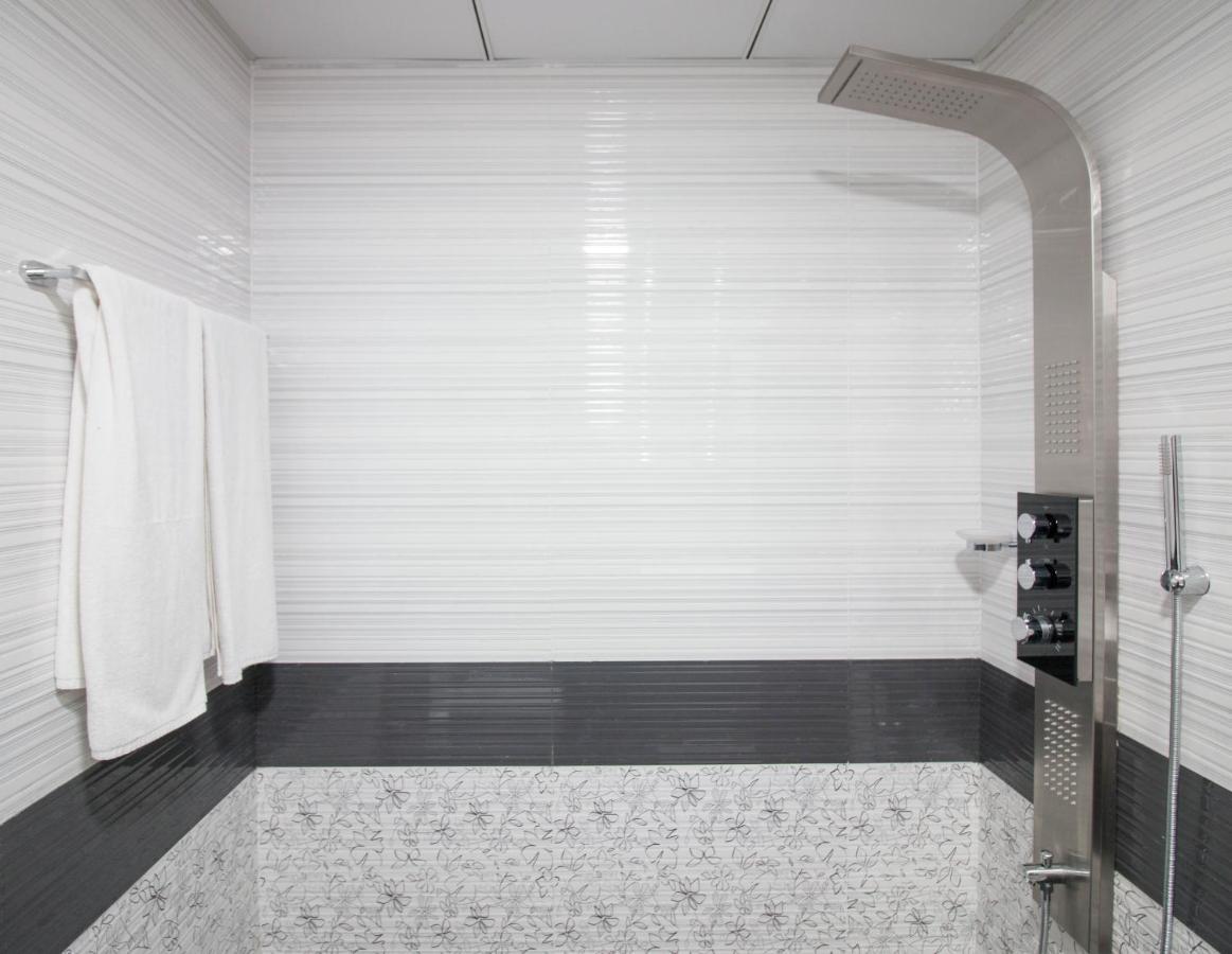 Furnished Studio, Close To All Amenties! - Resortz 11 迪拜 外观 照片